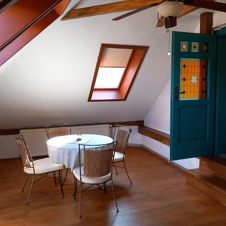 Roof Apartment Ztracena Оломоуц Екстер'єр фото